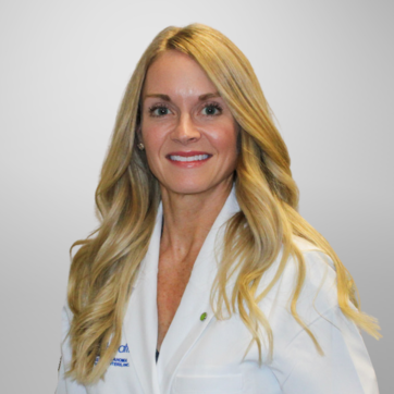 Portrait of Elissa Delong, NeoHealth provider